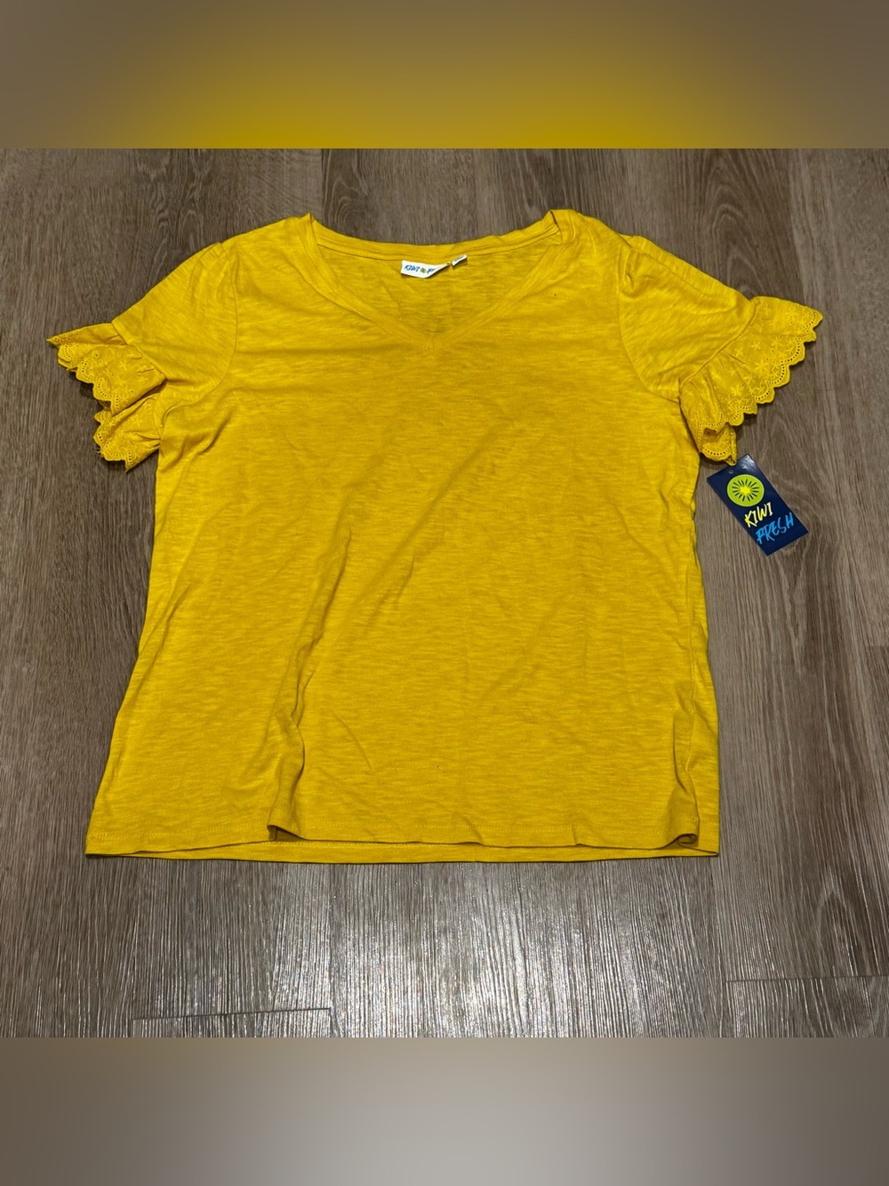 Women's Yellow V-Neck Lace Sleeve Top